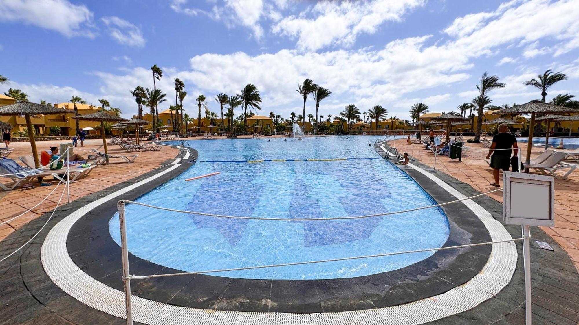 Golden Dream, Swimming Pool And Parking Villa Corralejo Luaran gambar