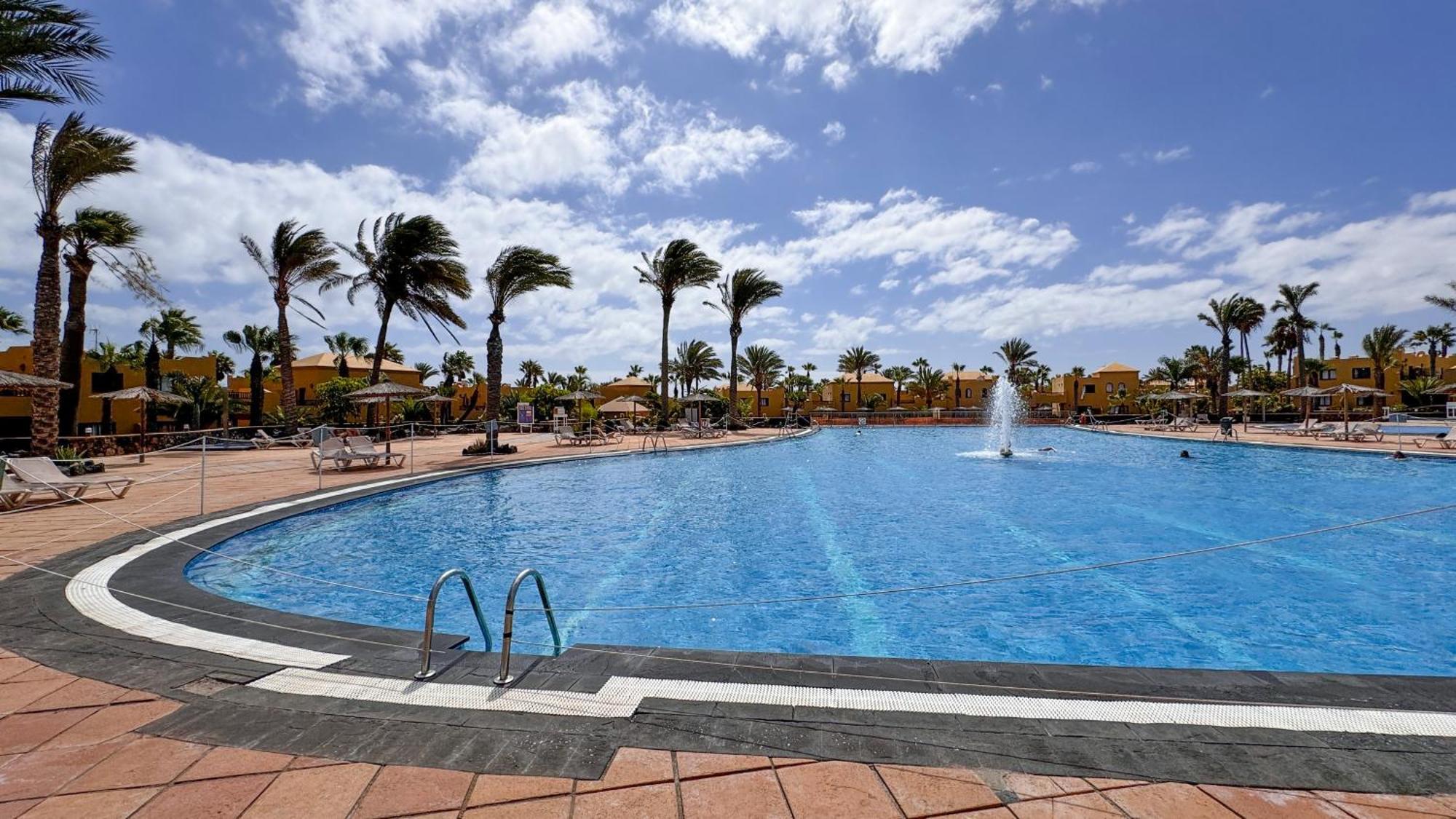 Golden Dream, Swimming Pool And Parking Villa Corralejo Luaran gambar
